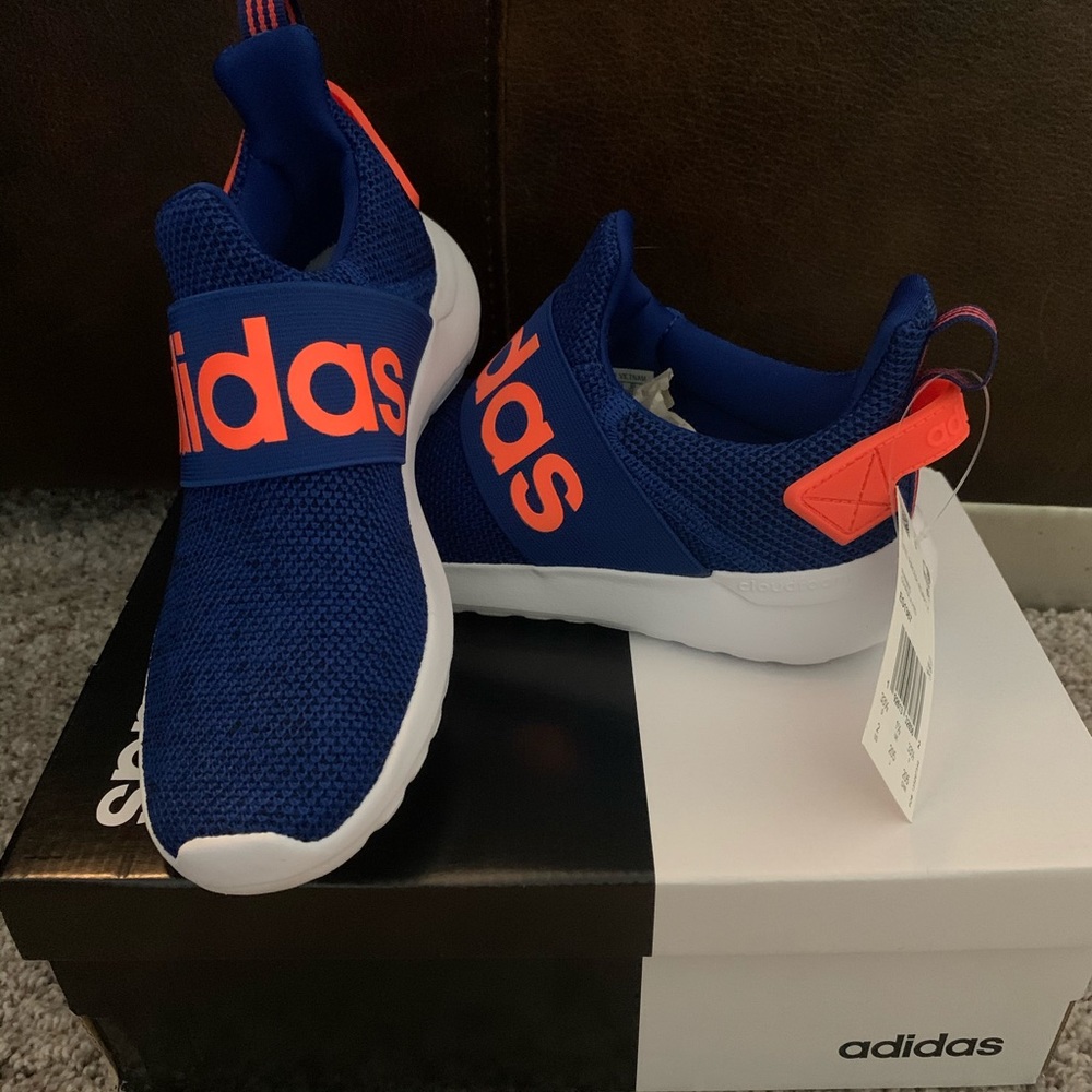 Boys Adidas tennis shoes